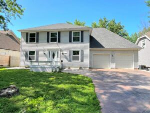 1118 Sleepy Hollow Drive Olathe KS